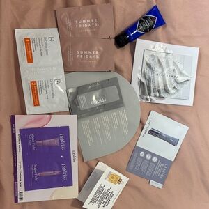 Assorted Skincare Sample Set